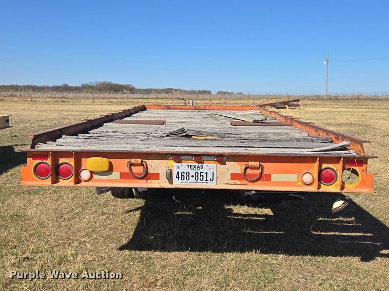 image for item ET1494 1978 Wisconsin Trailer CO. SD-12 tilt deck equipment trailer