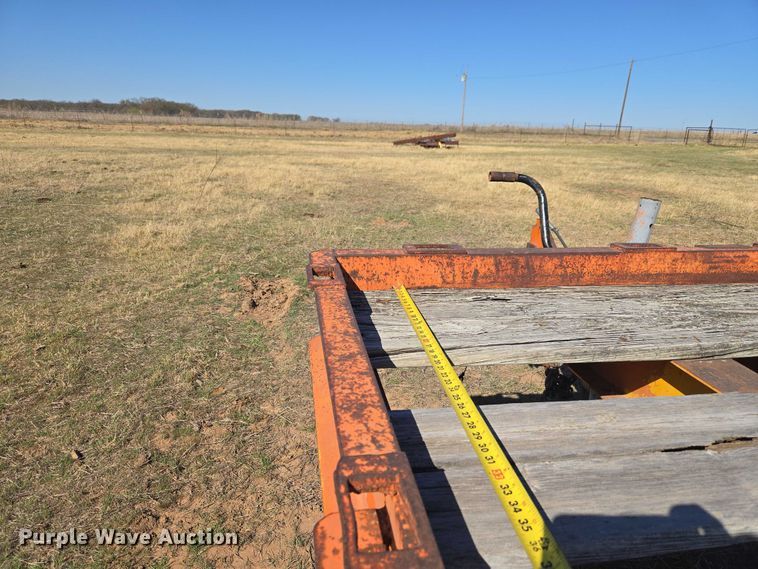 image for item ET1494 1978 Wisconsin Trailer CO. SD-12 tilt deck equipment trailer