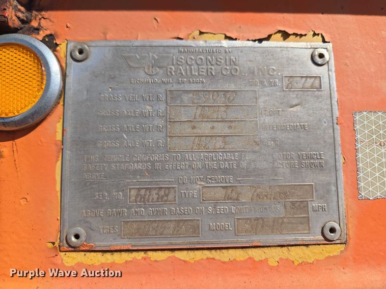 image for item ET1494 1978 Wisconsin Trailer CO. SD-12 tilt deck equipment trailer
