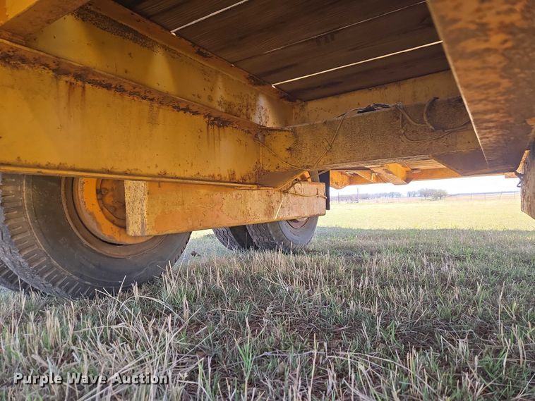 image for item ET1495 Miller tilt deck equipment trailer