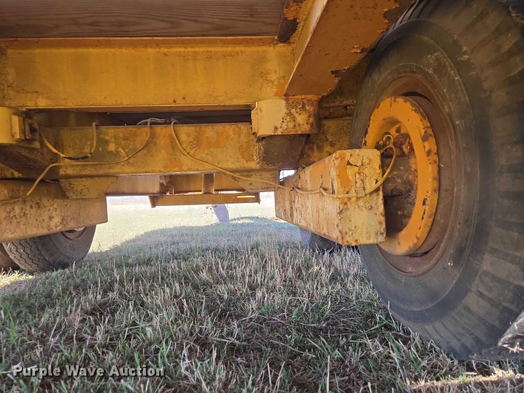 image for item ET1495 Miller tilt deck equipment trailer