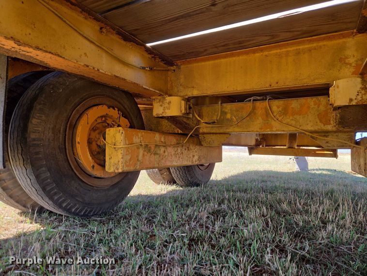 image for item ET1495 Miller tilt deck equipment trailer