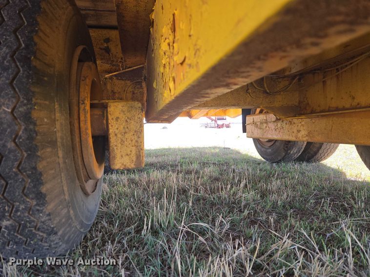 image for item ET1495 Miller tilt deck equipment trailer