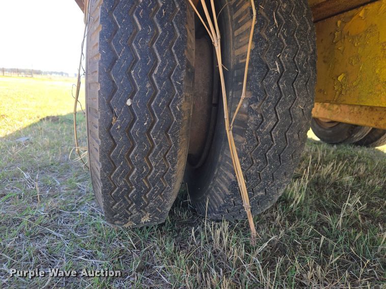 image for item ET1495 Miller tilt deck equipment trailer