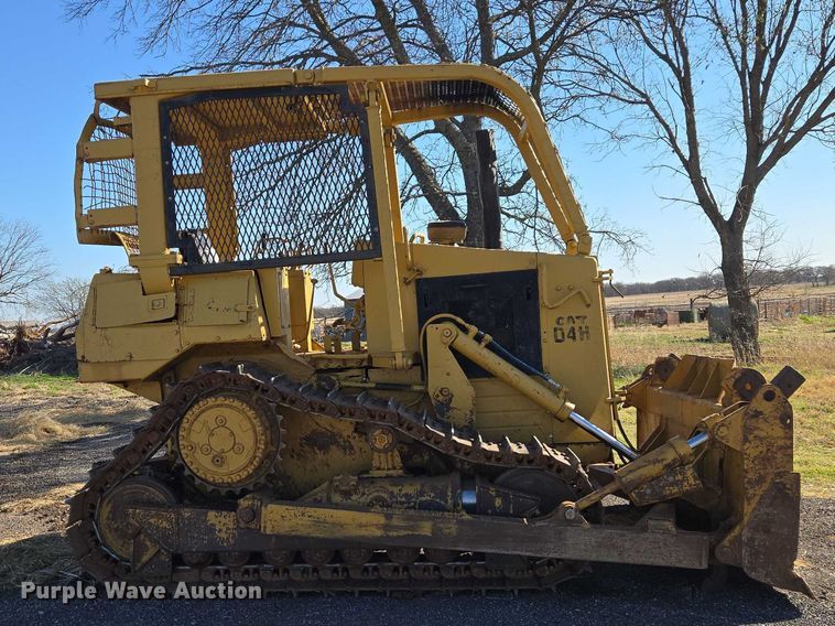 image for item ET1496 Caterpillar D4H dozer