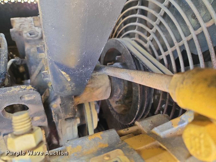 image for item ET1496 Caterpillar D4H dozer