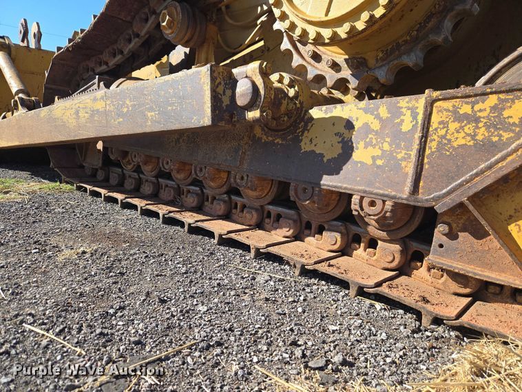 image for item ET1496 Caterpillar D4H dozer