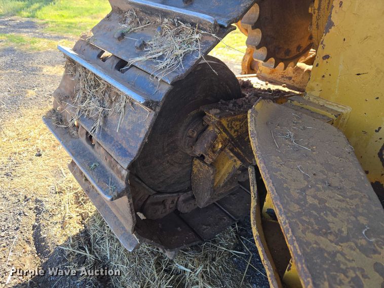 image for item ET1496 Caterpillar D4H dozer