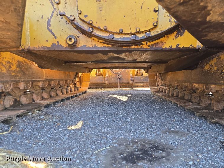 image for item ET1496 Caterpillar D4H dozer