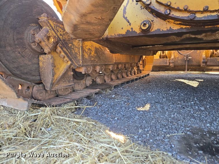 image for item ET1496 Caterpillar D4H dozer