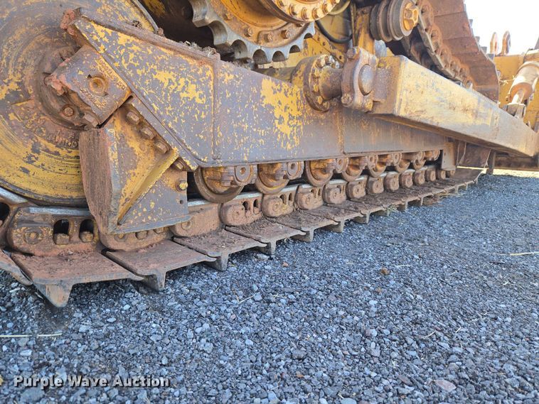 image for item ET1496 Caterpillar D4H dozer