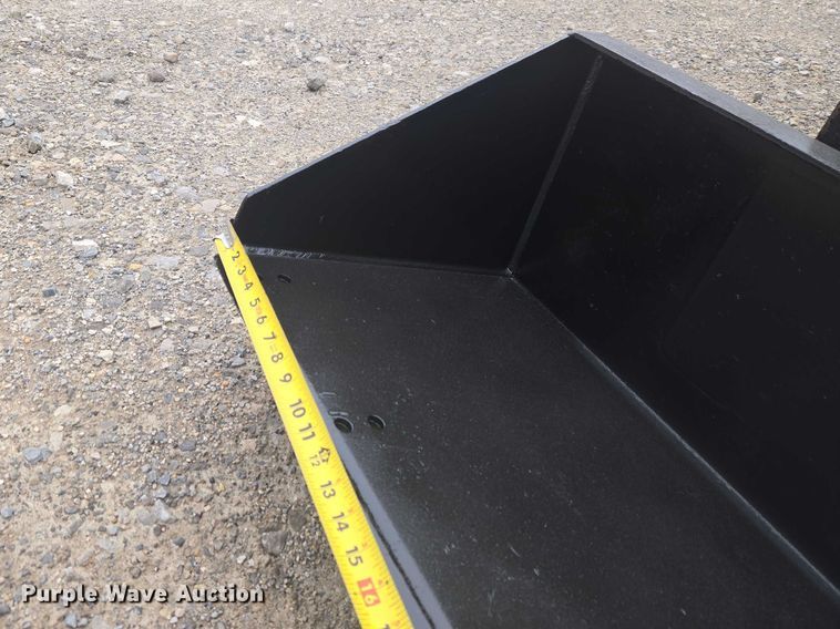 image for item ET1498 2022 Ditch Witch SK600 compact utility loader