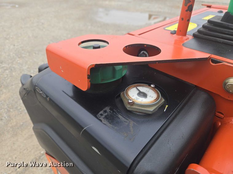 image for item ET1498 2022 Ditch Witch SK600 compact utility loader