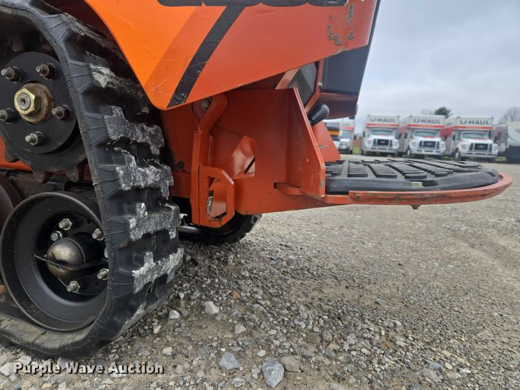 image for item ET1498 2022 Ditch Witch SK600 compact utility loader