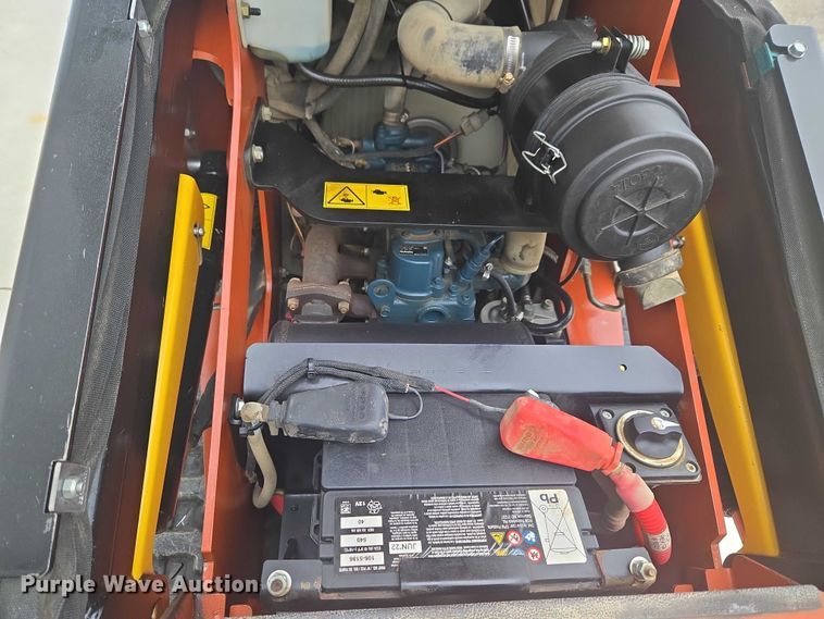 image for item ET1498 2022 Ditch Witch SK600 compact utility loader