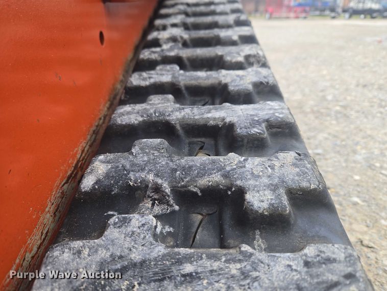 image for item ET1498 2022 Ditch Witch SK600 compact utility loader