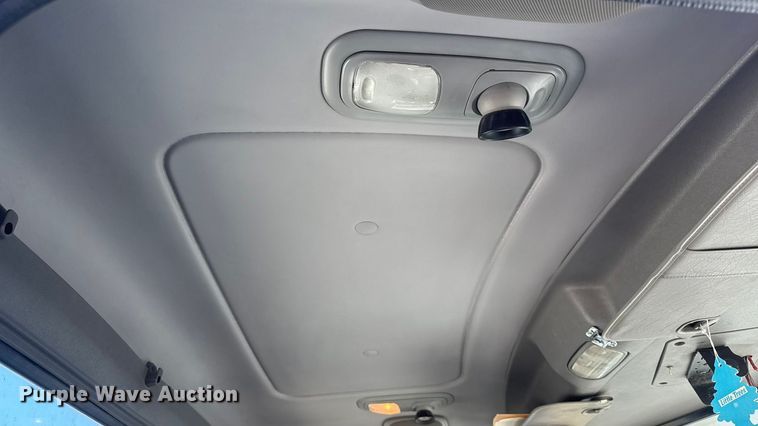 image for item ET1681 2007 Peterbilt 357 ready mix truck