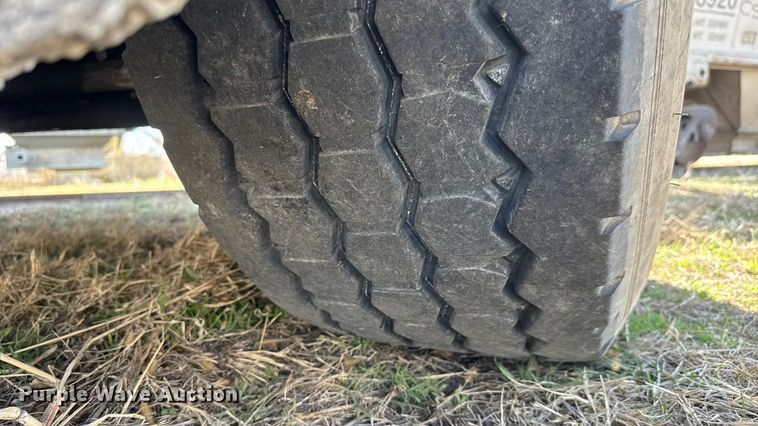 image for item ET1681 2007 Peterbilt 357 ready mix truck