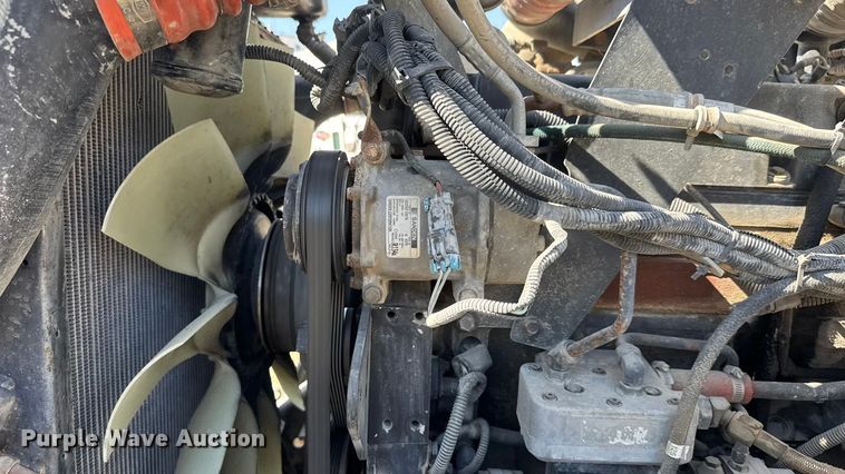 image for item ET1683 2007 Kenworth W900 ready mix truck