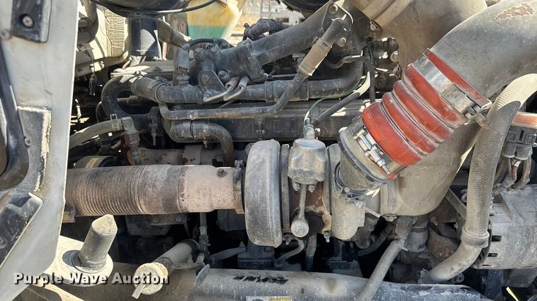 image for item ET1683 2007 Kenworth W900 ready mix truck