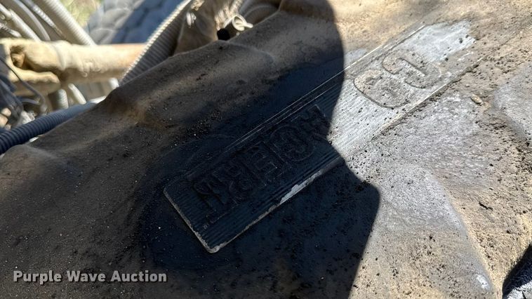 image for item ET1684 2007 Peterbilt 357 ready mix truck