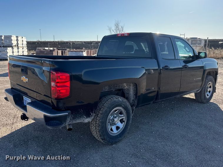 image for item ET1699 2016 Chevrolet Silverado 1500 Ext. Cab pickup truck