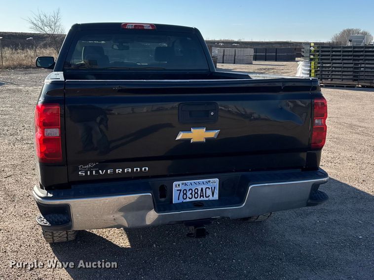 image for item ET1699 2016 Chevrolet Silverado 1500 Ext. Cab pickup truck