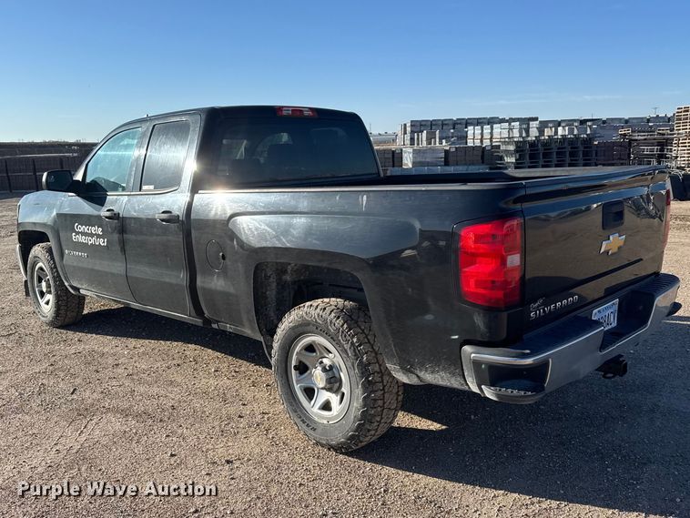 image for item ET1699 2016 Chevrolet Silverado 1500 Ext. Cab pickup truck