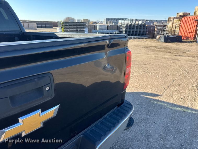 image for item ET1699 2016 Chevrolet Silverado 1500 Ext. Cab pickup truck