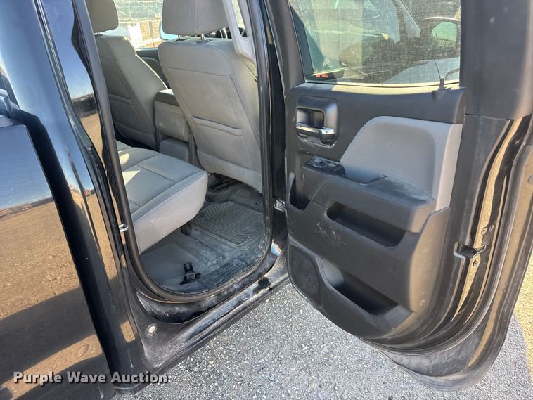 image for item ET1699 2016 Chevrolet Silverado 1500 Ext. Cab pickup truck