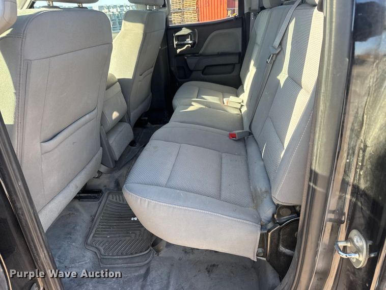 image for item ET1699 2016 Chevrolet Silverado 1500 Ext. Cab pickup truck