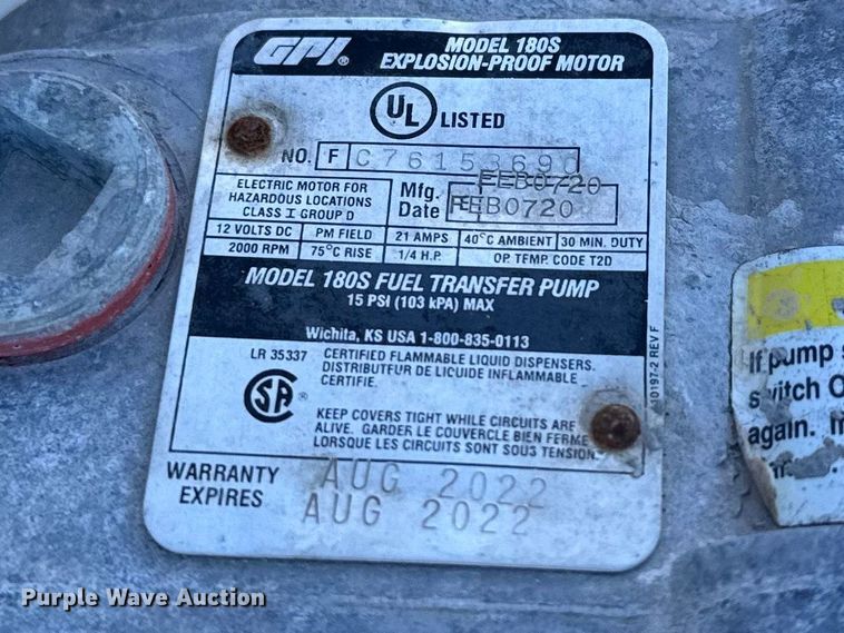 image for item ET1700 2005 Ford F250 Super Duty Crew Cab pickup truck