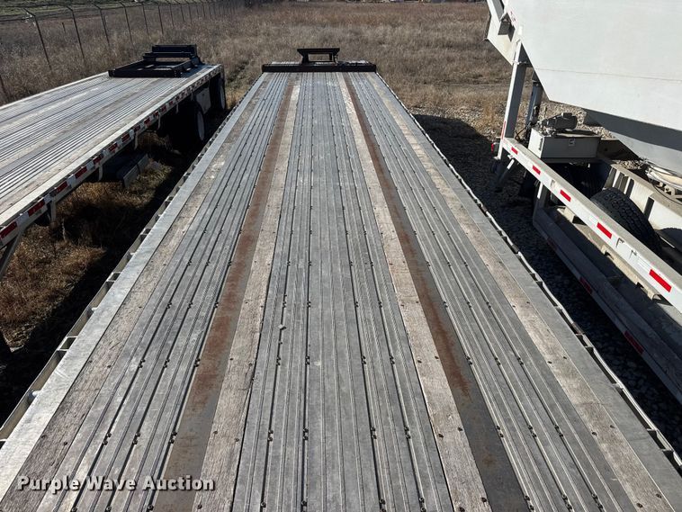 image for item ET1701 2018 Wilson CF–1080 flatbed trailer