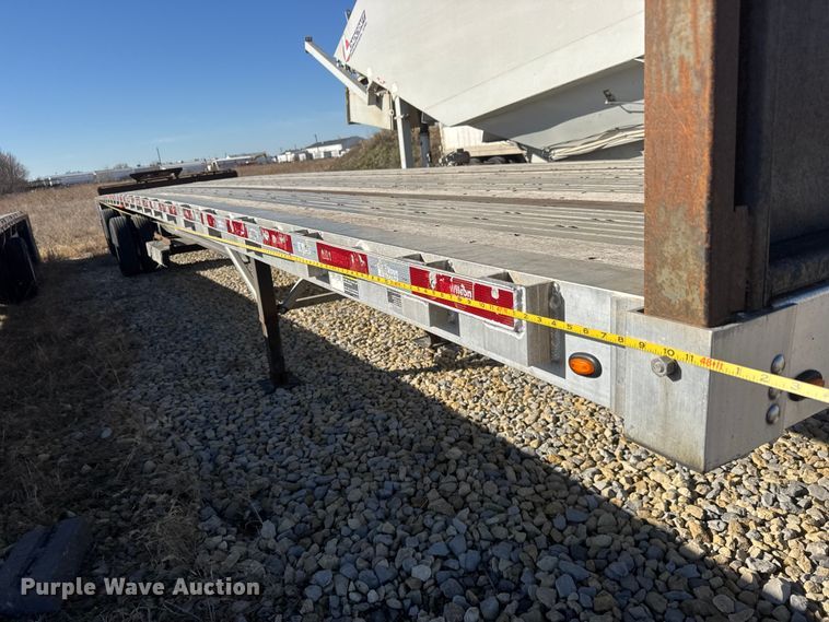 image for item ET1701 2018 Wilson CF–1080 flatbed trailer