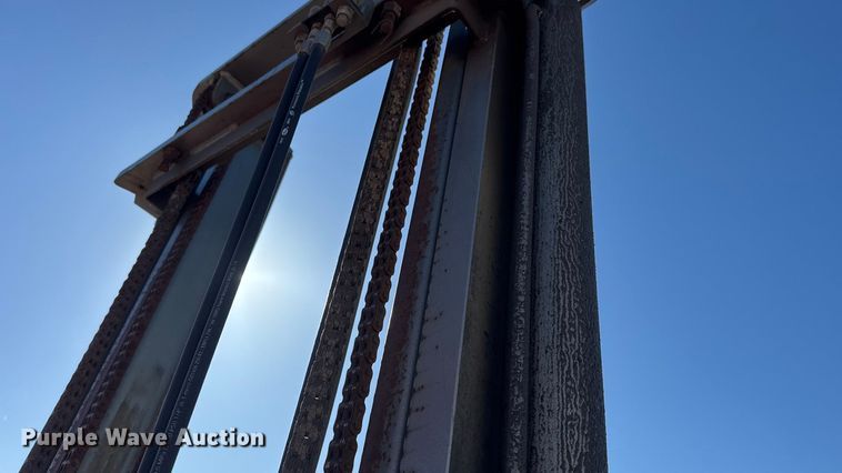 image for item ET1702 2009 Chrisman RT5500 forklift