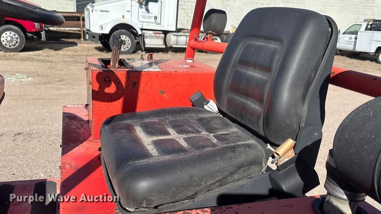 image for item ET1702 2009 Chrisman RT5500 forklift