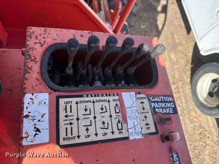 image for item ET1702 2009 Chrisman RT5500 forklift