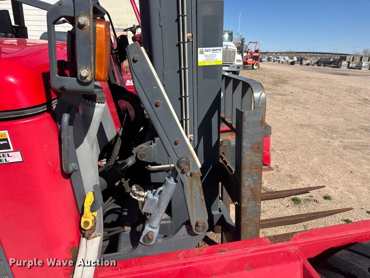 image for item ET1703 2014 Cargotec Ireland M8 55.3PL forklift