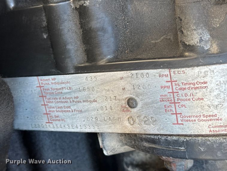 image for item ET1705 2002 Kenworth T800 semi truck