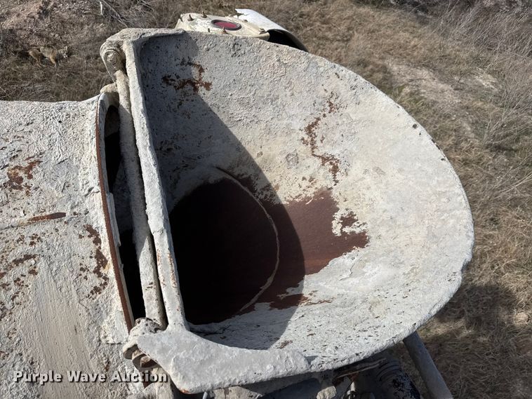 image for item ET1706 2006 Kenworth W900B ready mix truck