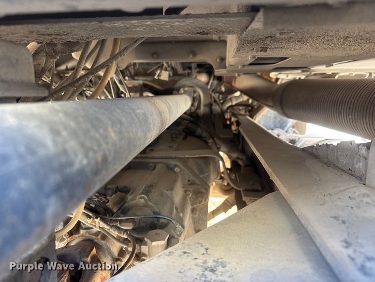 image for item ET1706 2006 Kenworth W900B ready mix truck