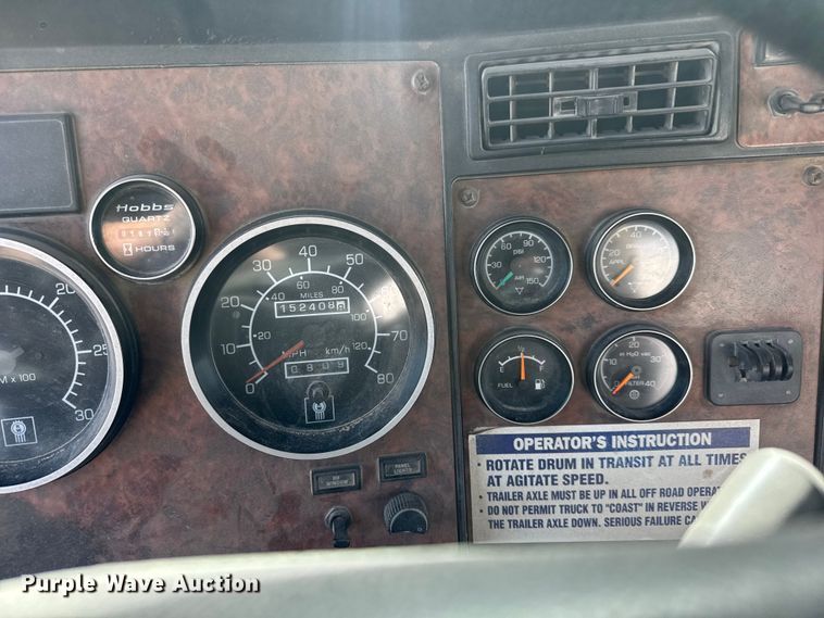 image for item ET1706 2006 Kenworth W900B ready mix truck