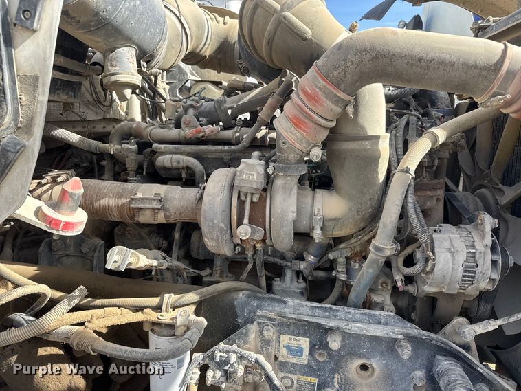 image for item ET1706 2006 Kenworth W900B ready mix truck