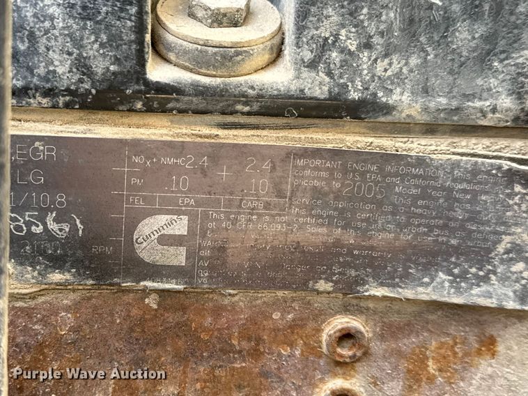 image for item ET1706 2006 Kenworth W900B ready mix truck