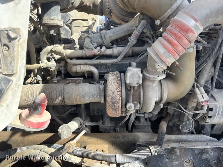 image for item ET1707 2006 Kenworth W900B ready mix truck