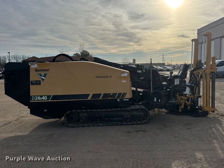 image for item ET1717 2021 Vermeer D24x40 III Navigator directional boring unit