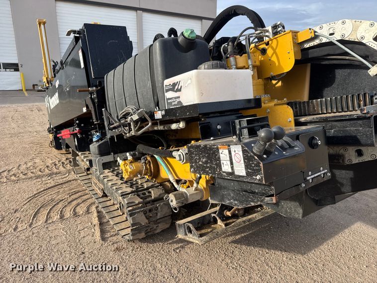 image for item ET1717 2021 Vermeer D24x40 III Navigator directional boring unit