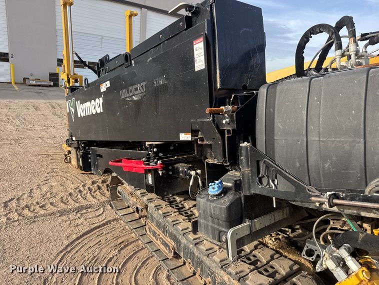 image for item ET1717 2021 Vermeer D24x40 III Navigator directional boring unit