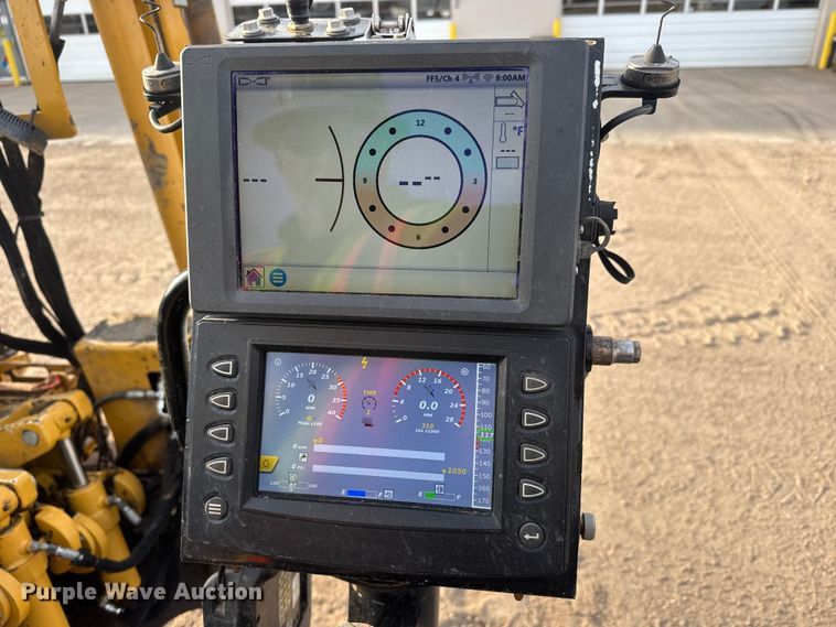 image for item ET1717 2021 Vermeer D24x40 III Navigator directional boring unit