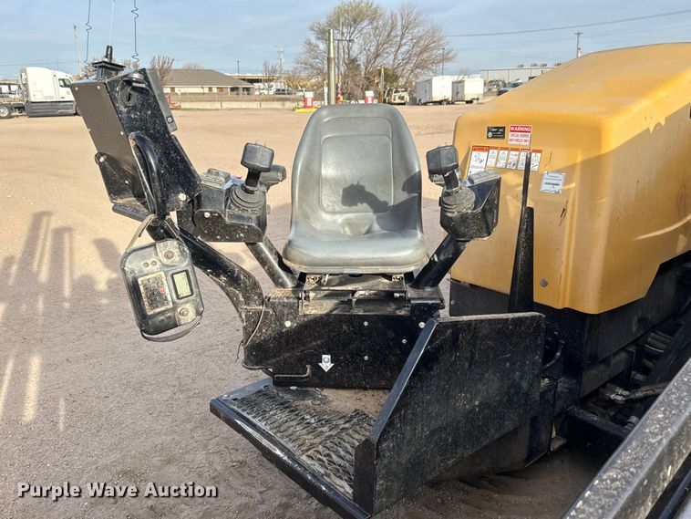 image for item ET1717 2021 Vermeer D24x40 III Navigator directional boring unit